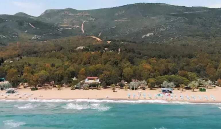 İzmir’in gizli cenneti ortaya çıktı: Hem deniz hem kamp bir arada: Fakat Bir Şey Eksik…