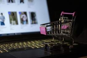 Online ticaret açığında rekor artış: 6 ayda 71 milyar TL