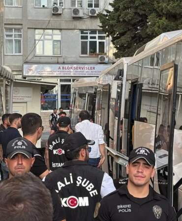 İETT Genel Müdürü dahil 25 şüpheli adliyeye sevk edildi