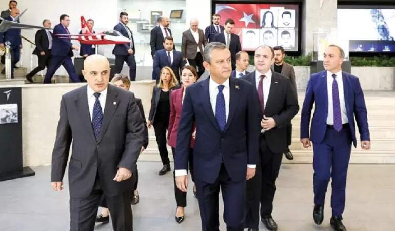 Özel’den TUSAŞ’a ziyaret: KAAN’ın motoru için azmi gördük, burası Türkiye’nin gözbebeği