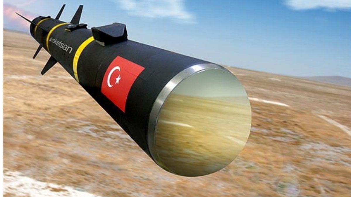 Roketsan’dan tarihi bir ilk: Mobil pusu sisteminden atılan Cirit Füzesi, hava hedefini tam isabetle böyle vurdu