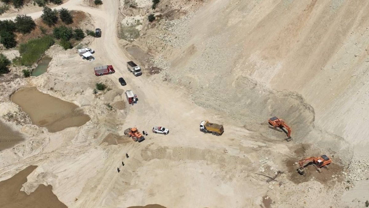 Silivri’de göçük altında kalan işçinin cansız bedenine 4 gün sonra ulaşıldı