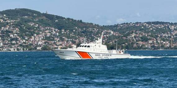Beykoz açıklarında tekne alabora oldu: 1 kişinin cansız bedenine ulaşıldı