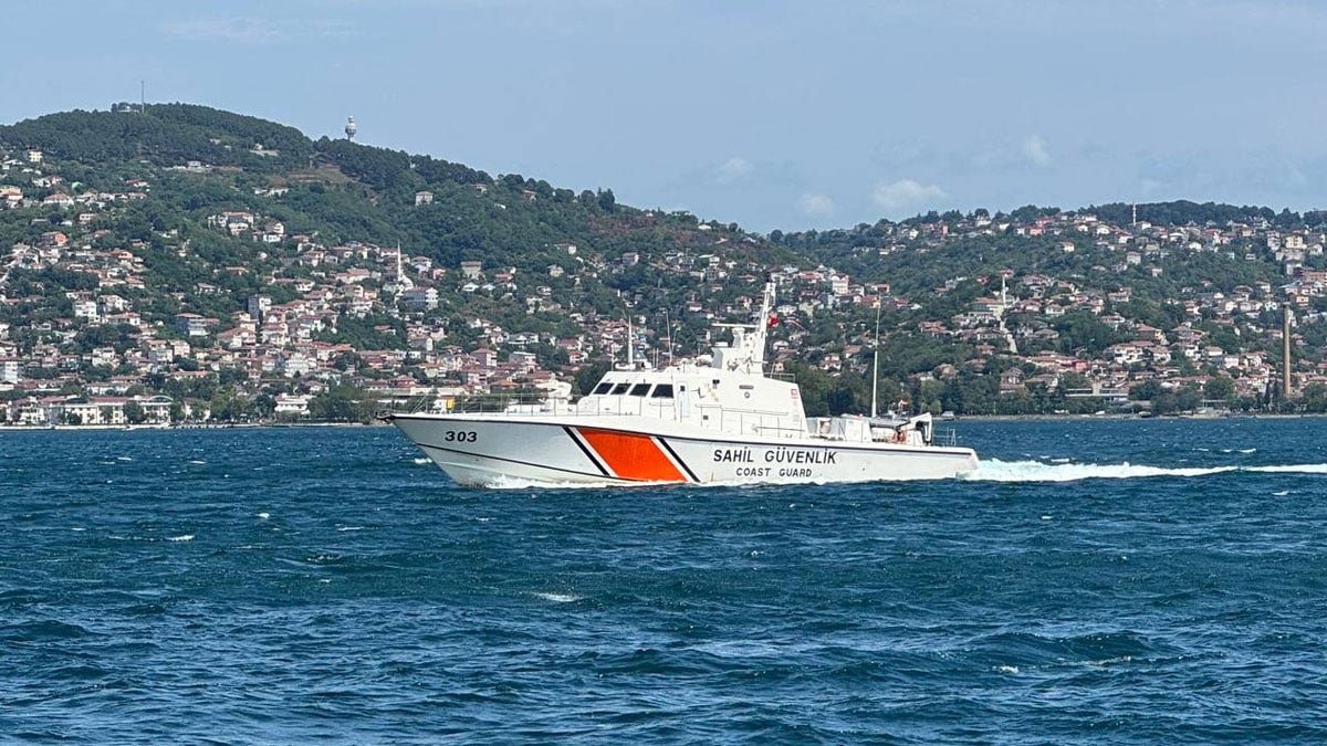 Beykoz açıklarında tekne alabora oldu: 1 kişinin cansız bedenine ulaşıldı