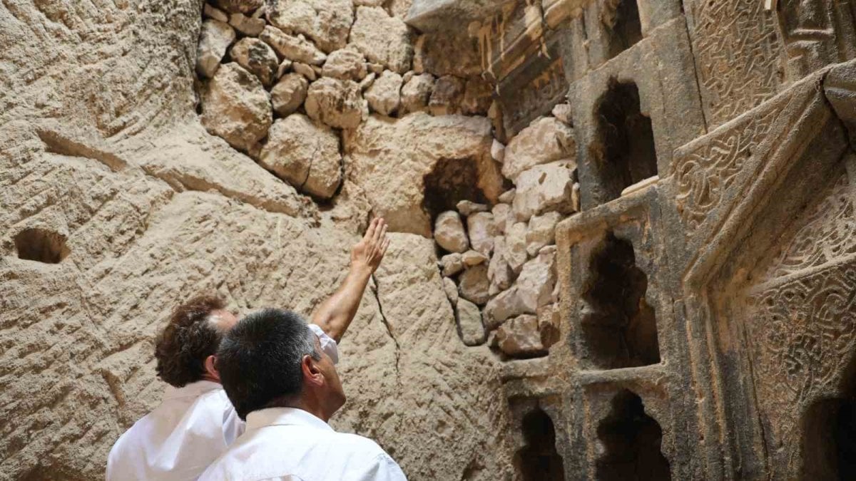 Kapadokya’da tarihi keşif: Kömürlükten 600 yıllık bir sır çıktı!