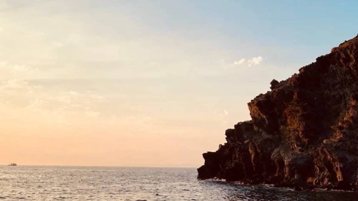 Yaz bitmeden burayı keşfedin! Doğanın saklı cenneti: Eşsiz koy iz bırakan manzarasıyla hafızalara kazınıyor