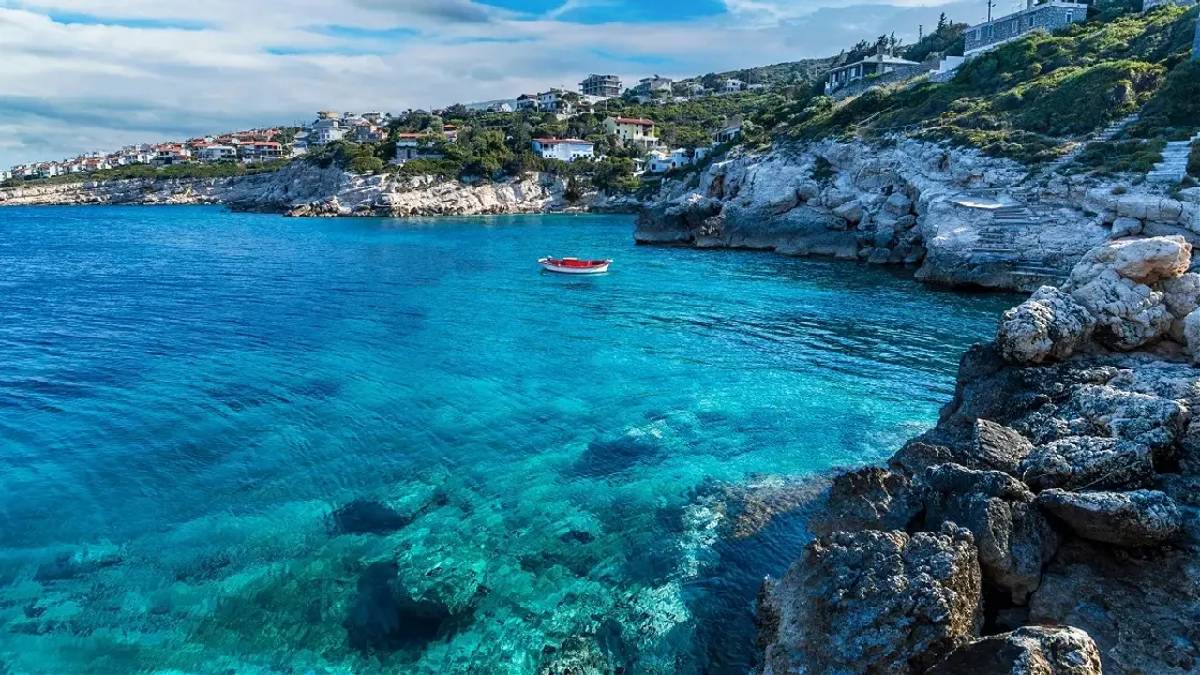 Köy deyip geçen pişman oluyor, giden hayran kalıyor! Ege’nin gizli hazinesi: Kamp için birebir…