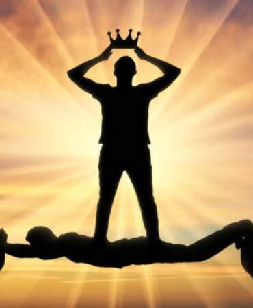 Astrologlar listeyi açıkladı: Onlar her zaman ‘önce ben’ diyor! İşte en bencil 3 burç