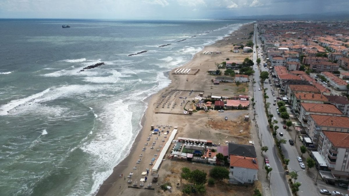 Tehlike sürüyor! O ilde denize girmek bugün de yasaklandı!