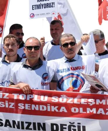 Kamu çalışanları iş bırakıyor