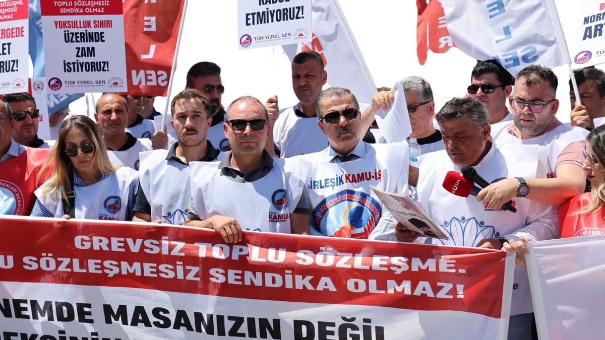 Kamu çalışanları iş bırakıyor