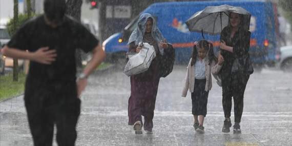 13 il için sarı kodlu alarm: Fırtınanın hızı 70 km’yi bulacak