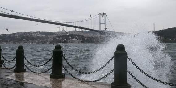 AKOM’dan İstanbul için kuvvetli poyraz uyarısı