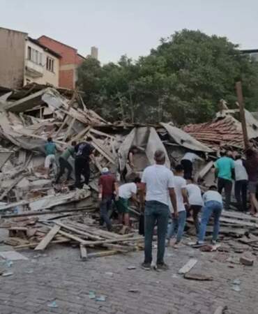 AFAD, Balıkesir’de deprem sonrası çalışmalarını tamamladı: 175 konteyner ev teslim edildi
