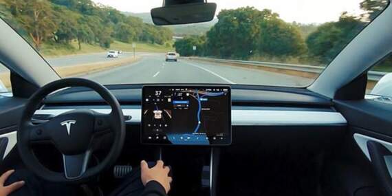 Tesla kullanıcısının gelişmiş otopilot deneyimi sosyal medyada gündem oldu: 57.000 TL kar lastiği parası ediyor, daha garantili