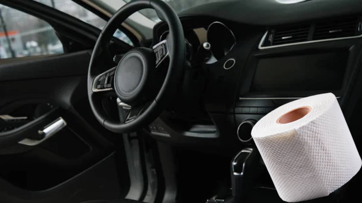 Arabadaki o sorunun çözümü meğer tuvalet kağıdındaymış! İnanması güç ama gerçek: 1 rulo sorunu kökten çözüyor