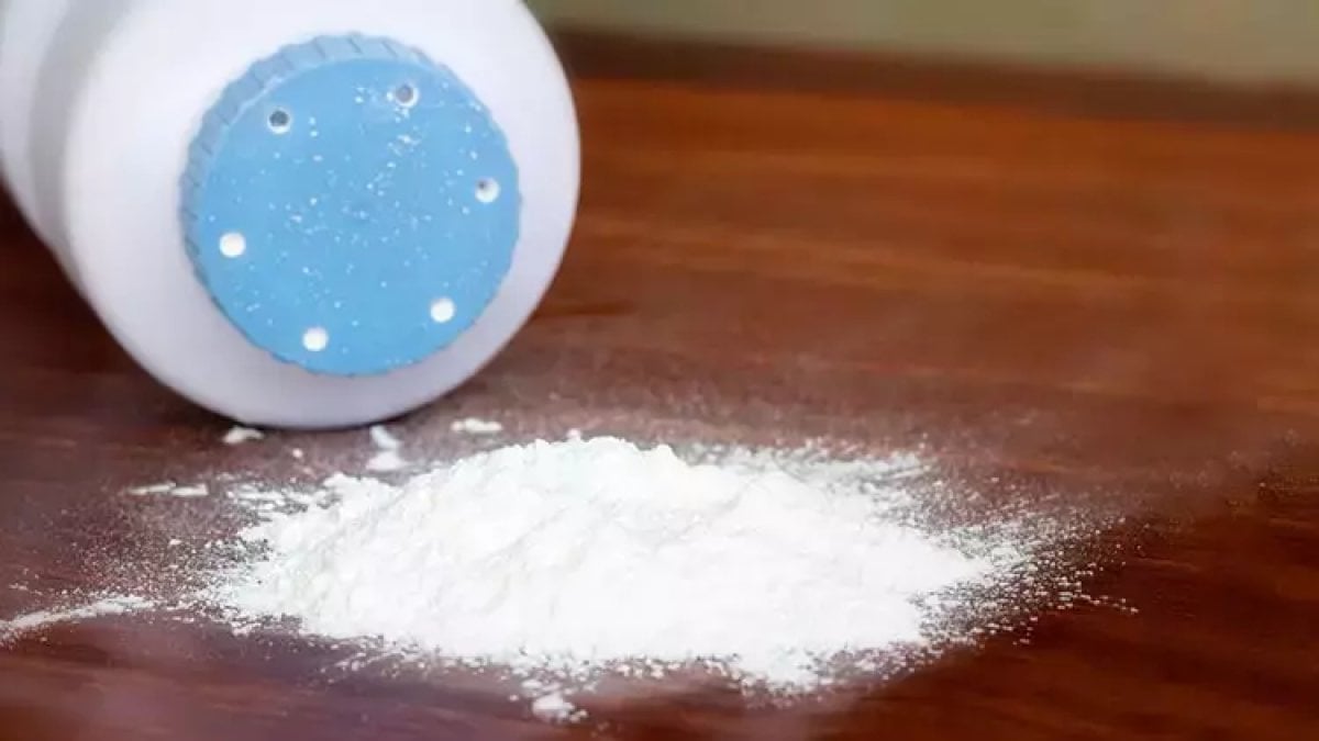 Her evde bulunan o beyaz toz aslında bir hazine: Bebek pudrasının kimsenin bilmediği 7 akılalmaz faydası