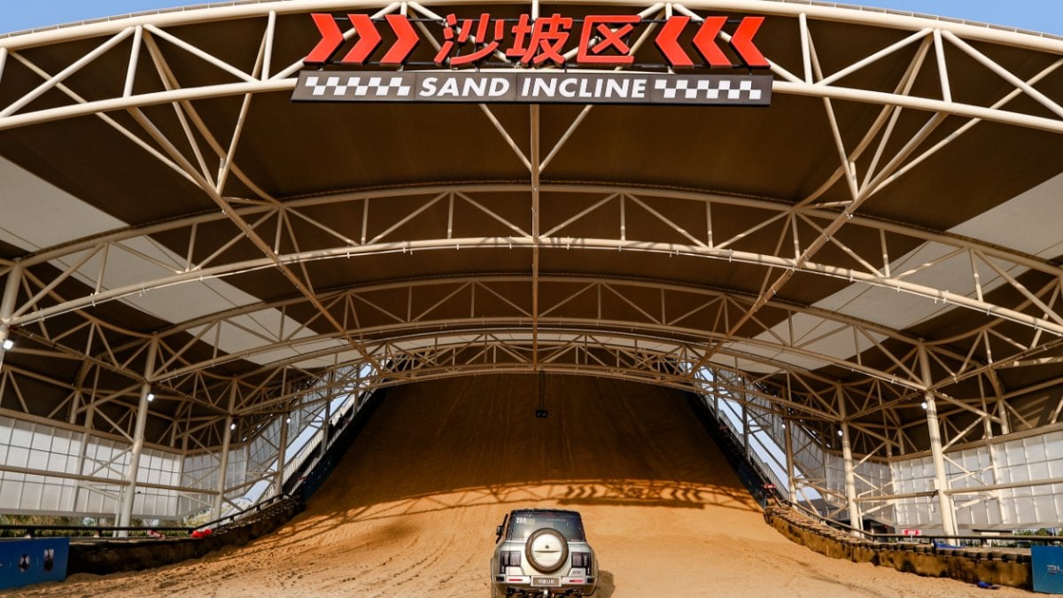 Otomobil devinden Çin’de bir ilk: Yüksek hız tutkunları için özel pist