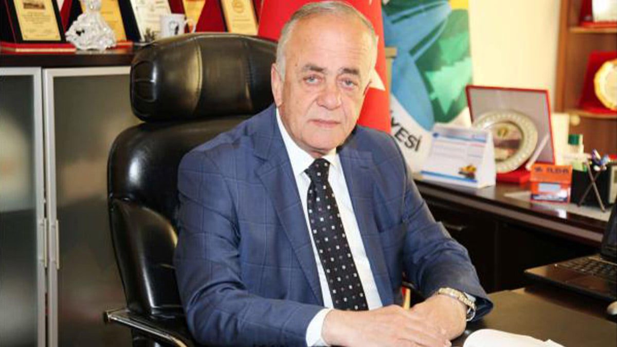 CHP’li eski Erfelek Belediye Başkanı Muzaffer Şimşek yumruklu saldırıya uğradı