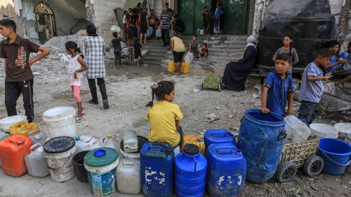 Bin 800 yardım tırının girmesi gerekiyordu: Gazze’ye son üç günde sadece 266 tır gitti