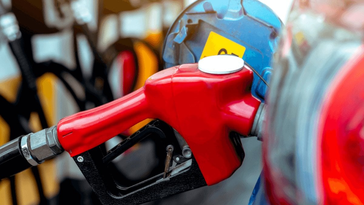 Akaryakıt fiyatları değişti mi? Benzine indirim geldi mi? 19 Ağustos akaryakıt fiyatları