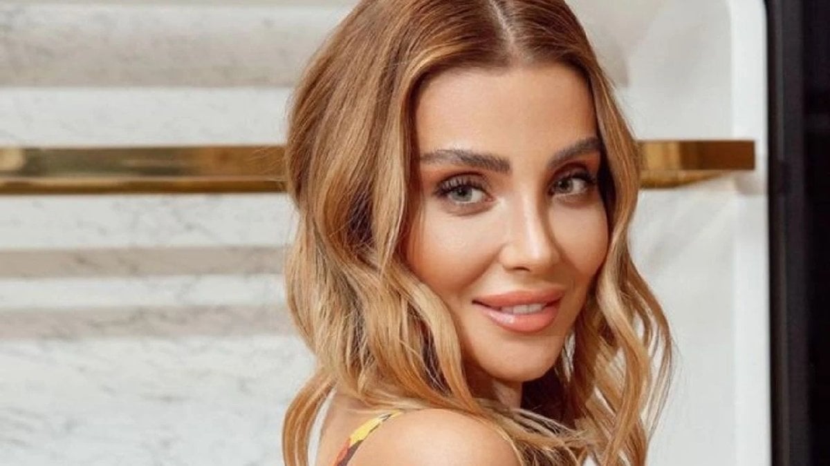 Ünlü manken Özge Ulusoy’un yeni imajı şaşırttı: Hayranları bile tanıyamadı