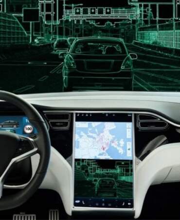 Tesla’dan sürpriz hamle: Otonom araçlara yeni yapay zeka geliyor