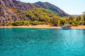 Burayı yerlileri dışında kimse bilmiyor! Sakin, berrak denizli, yeşil ormanlı: Antalya’nın el değmemiş cenneti