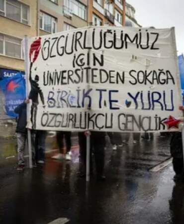 Ankara Üniversitesi’nden 1 Mayıs’ta gözaltına alınan öğrencilere disiplin soruşturması