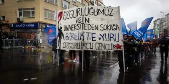 Ankara Üniversitesi’nden 1 Mayıs’ta gözaltına alınan öğrencilere disiplin soruşturması
