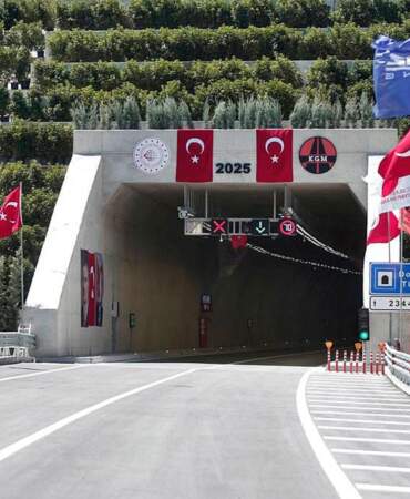 Hayırlı olsun: 15 dakikalık yolu 3 dakikaya indiren tünel açıldı! Milyonlarca lira tasarruf sağlanacak