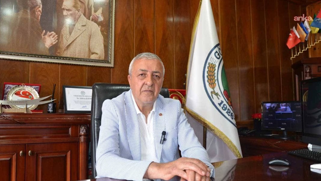 20 yıl sonra CHP’ye geçmişti… O ilçenin belediye başkanı CHP’den istifa etti