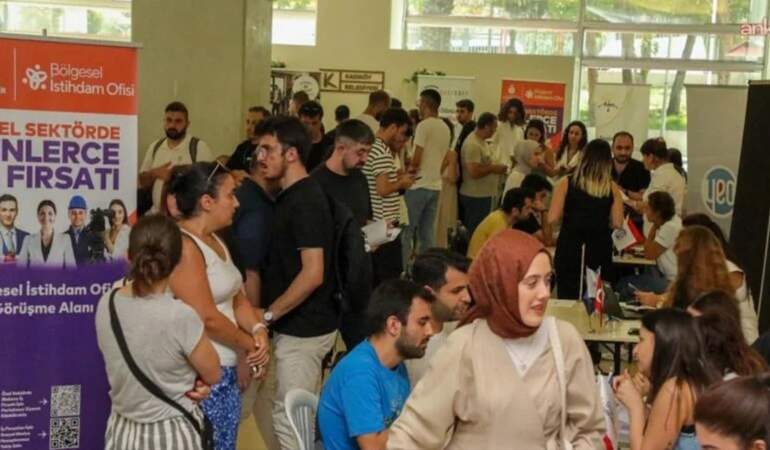 İş arayanlar ve işverenler Bakırköy Belediyesi’nde buluşacak