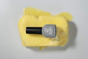 Yılın göz alıcı tonu “Butter Yellow” ile Momo Professional kalıcı ojede trendleri belirliyor
