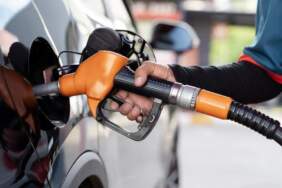 Pompada fiyatlar değişti mi? Akaryakıta zam ya da indirim var mı? 26 Ağustos güncel benzin, motorin ve LPG fiyatları