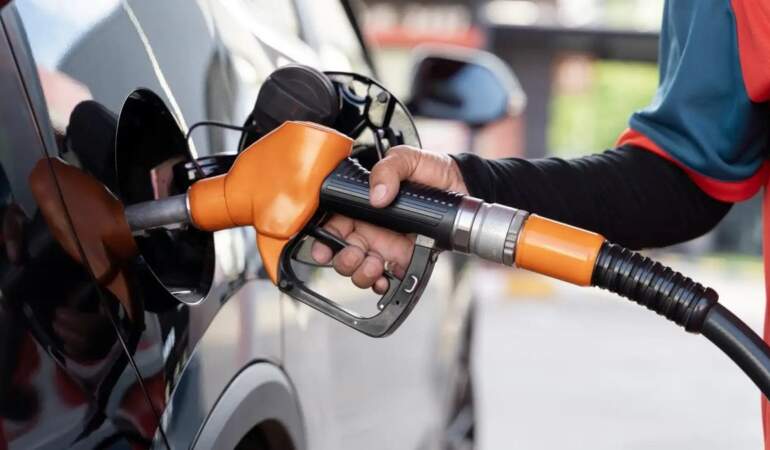 Pompada fiyatlar değişti mi? Akaryakıta zam ya da indirim var mı? 26 Ağustos güncel benzin, motorin ve LPG fiyatları