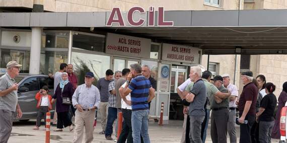 Kahramanmaraş’ta otomobil yayalara çarptı: 2 ölü, 3 yaralı