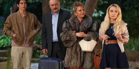 ATV’den “Aile Saadeti” dizisi için flaş final kararı: Ekranların tek yazlık dizisi bitiyor!