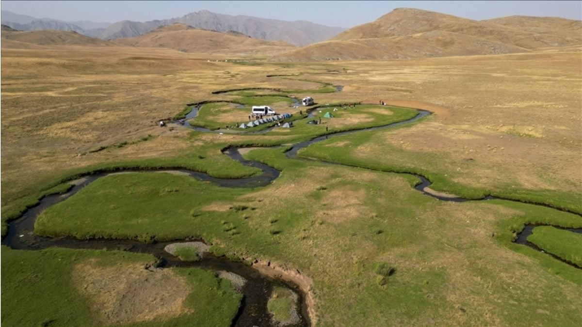 2600 rakımda doğa keyfi! Havası serin, görüntüsü mest edici: Burası ziyaretçi akınına uğruyor!