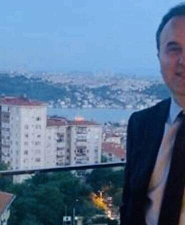 İmamoğlu ve eşinin avukatı Nusret Yılmaz adliyeye sevk edildi