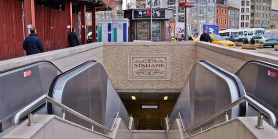 Valilikten Şişhane metrosu açıklaması: Bazı çıkışlar kapatıldı