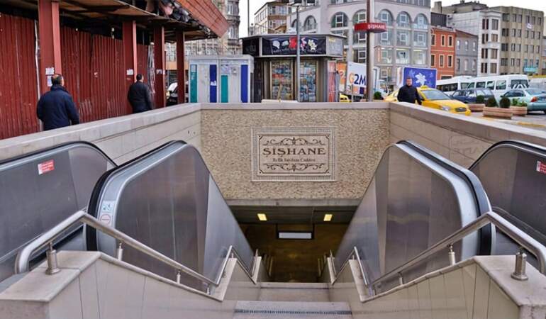 Valilikten Şişhane metrosu açıklaması: Bazı çıkışlar kapatıldı