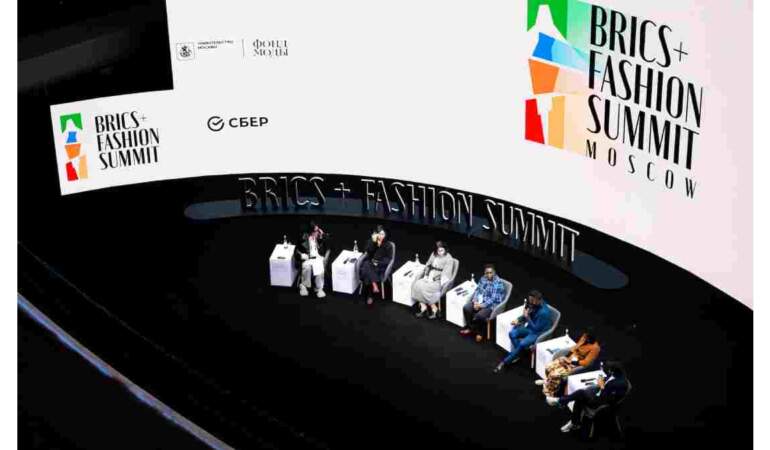 Türkiye, Moskova’daki BRICS+ Moda Zirvesi’nde küresel trendleri şekillendiriyor