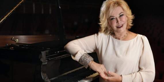 Gülsin Onay Eylül’de iki anlamlı konserle sahne alacak