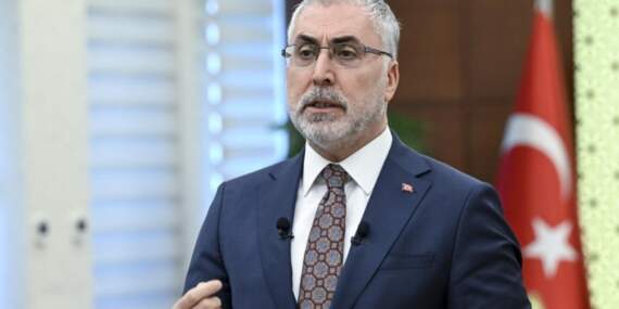 Işıkhan: İşsiz sayısı 2,8 milyon kişiye geriledi