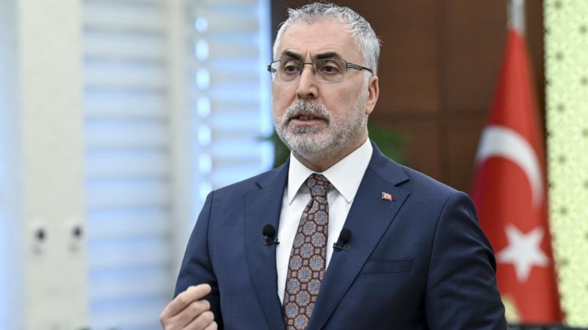 Işıkhan: İşsiz sayısı 2,8 milyon kişiye geriledi