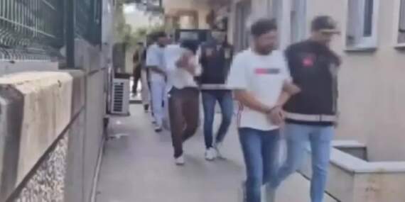 Küçükçekmece’de güzellik salonlarına operasyon: 18 şüpheli gözaltına alındı