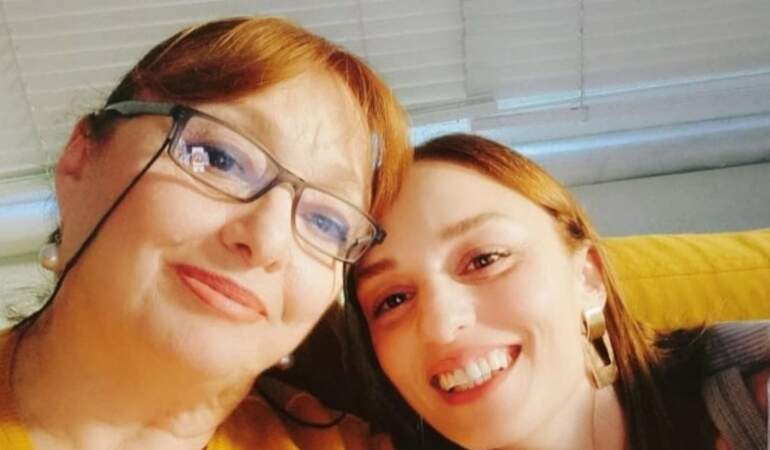Ünlü oyuncunun acı günü: Nilperi Şahinkaya’nın annesi hayatını kaybetti