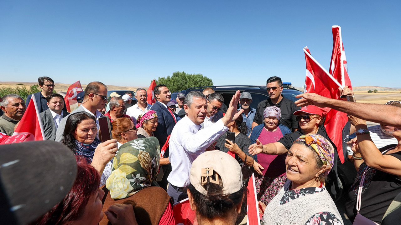 ‘AK Toroslar, Diploma Hırsızlığı…’ CHP Lideri Özgür Özel Saat Vererek Çağrı Yaptı