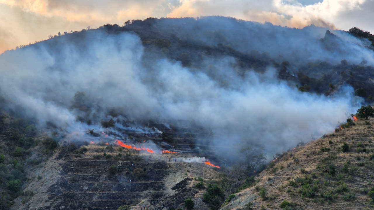 Alevler Uçmakdere’ye Dayandı! Şarköy’de Yangın Kabusu Yeniden Başladı